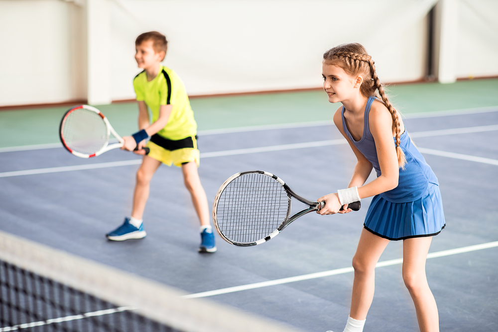 Tennis, basket, volley, à quel âge commencer ces sports ? - VW Sports